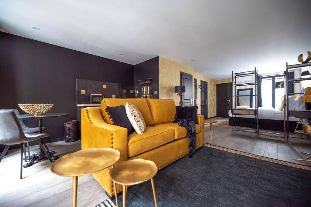 Monsieur Montmartre - Moulin Rouge Residence Parijs Kamer foto
